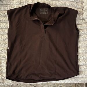 FIGS Espresso Rafaela Scrub Top - Size Medium